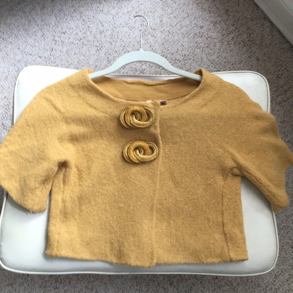 Anthropology wool cropped shrug sweater. Size M